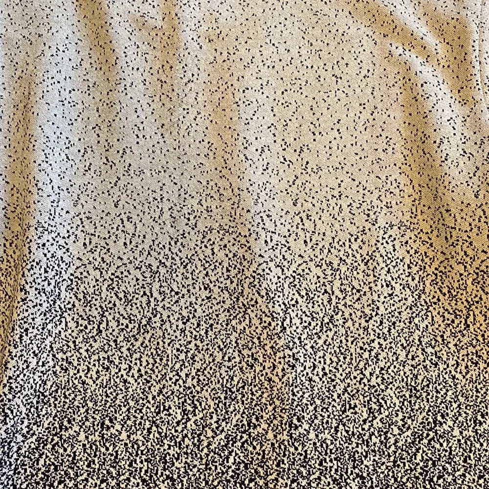 Mono B pullover - Picture 4 of 5